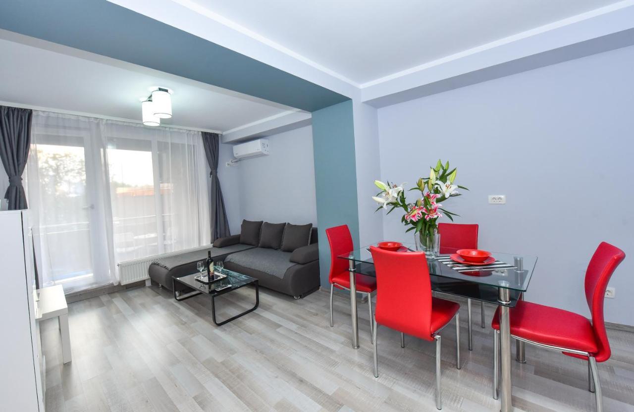 Residenza Di Carbasinni Bukarest Exterior foto